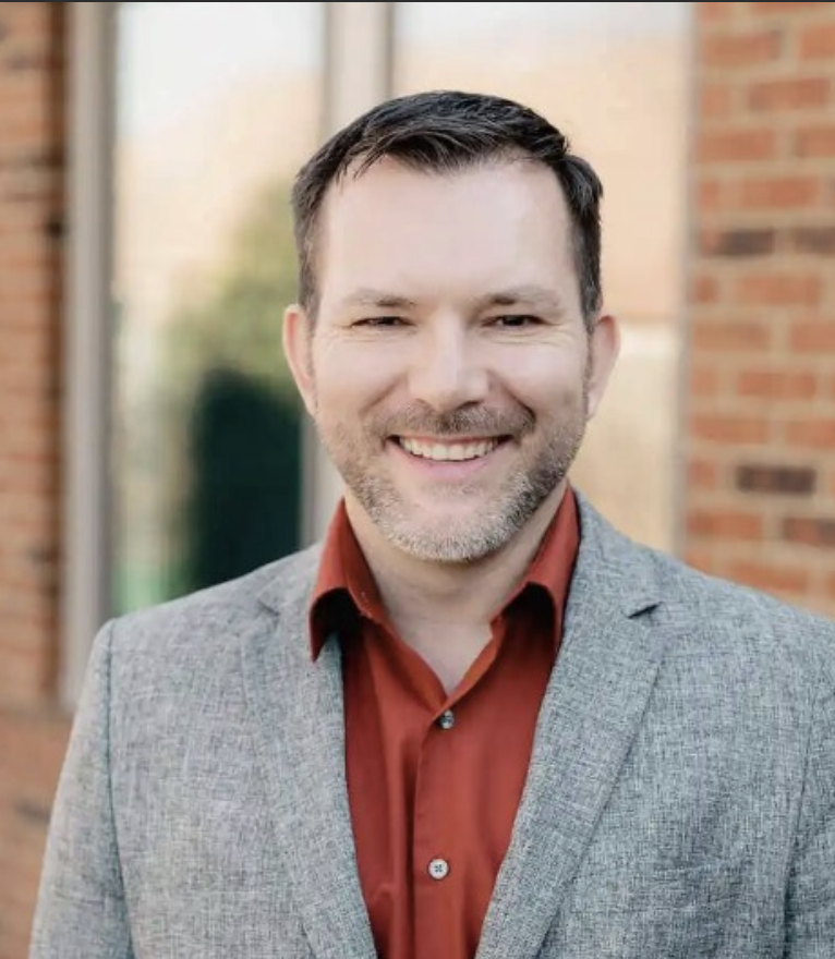 Dr. Jared Giatras
