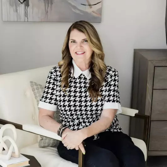 Deb Ambrosi